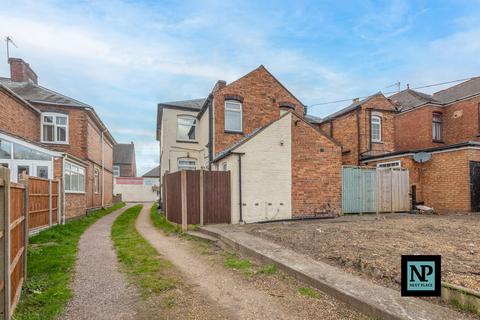 2 bedroom end of terrace house for sale, Long Street, Dordon, B78