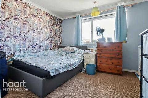 2 bedroom terraced house for sale, Sunnymead, Werrington