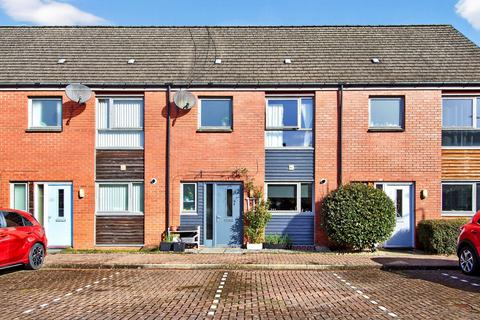 3 bedroom terraced house for sale, Weir Street, Stirling