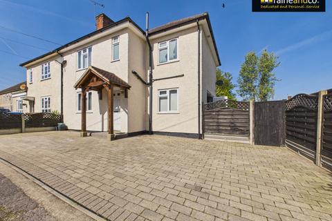 4 bedroom semi-detached house for sale, Swanley Crescent, Potters Bar