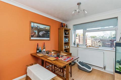 3 bedroom terraced house for sale, Richmond Close, Calmore, Southampton
