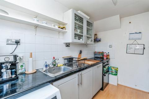 3 bedroom terraced house for sale, Richmond Close, Calmore, Southampton
