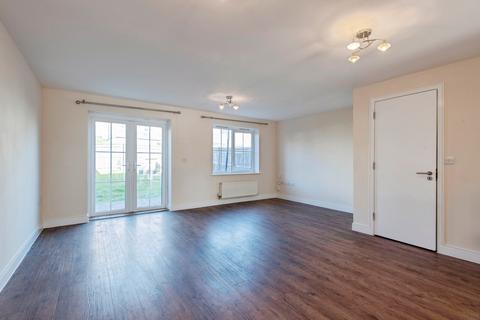 3 bedroom end of terrace house for sale, Six Bells Lane, Stevenage, Hertfordshire, SG2