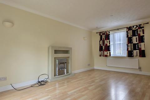 4 bedroom detached house to rent, Redbridge Drive, Andover SP10