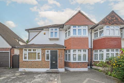 5 bedroom house to rent, Beechcroft Avenue, New Malden KT3
