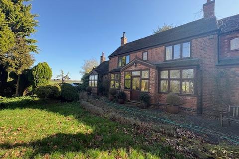 4 bedroom barn conversion to rent, Back Lane, COVENTRY, CV7