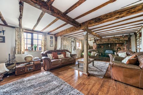 4 bedroom cottage for sale, Stambourne Road, Toppesfield, Halstead