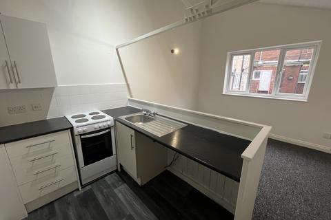 1 bedroom flat to rent, Bridge Street, STOURPORT-ON-SEVERN, DY13