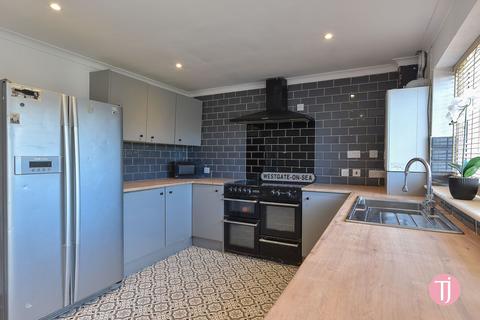 3 bedroom terraced house for sale, Dunstan Avenue, Westgate-On-Sea, CT8