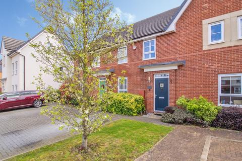 3 bedroom terraced house for sale, Aquitania Close, Brooklands, Milton Keynes