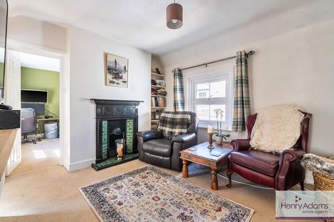 1 bedroom flat for sale, Station Road, Liss, GU33