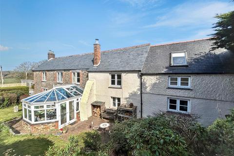 5 bedroom farm house for sale, St. Clement, Truro