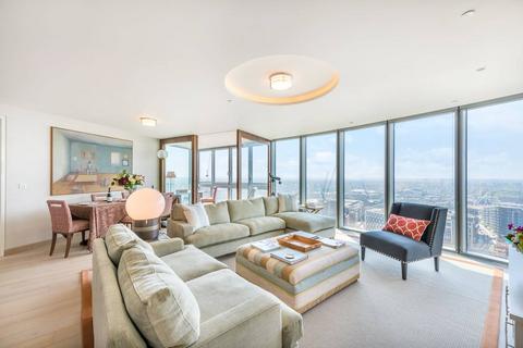 2 bedroom flat for sale, St George Wharf, Nine Elms, London, SW8