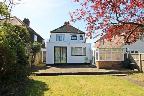 Hayes Way, Park Langley, Beckenham, BR3
