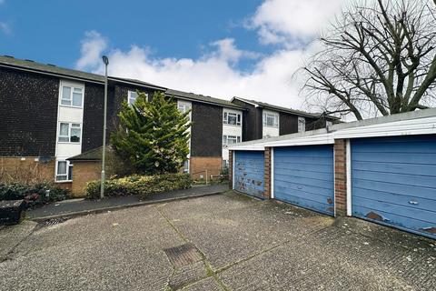 2 bedroom apartment for sale, Melrose Walk, Basingstoke RG24
