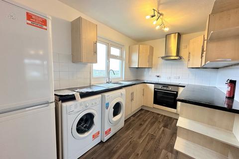 2 bedroom apartment for sale, Melrose Walk, Basingstoke RG24