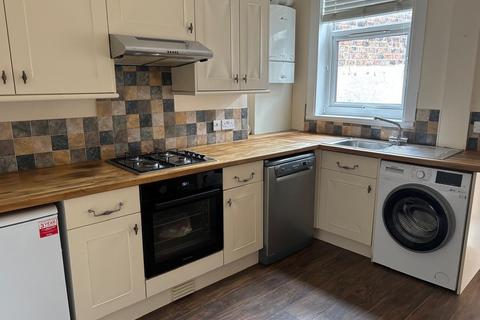 2 bedroom terraced house to rent, Buckingham Street, York