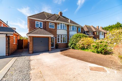 4 bedroom semi-detached house for sale, Comberford Road, Tamworth