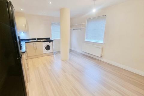 undefined, Swingate, STEVENAGE, SG1