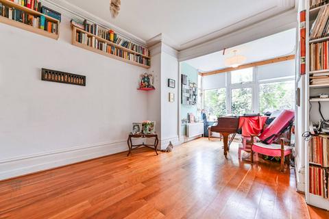 3 bedroom maisonette for sale, Cranwich Road, Stoke Newington, N16, Stoke Newington, London, N16