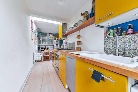 3 bedroom maisonette for sale, Cranwich Road, Stoke Newington, N16, Stoke Newington, London, N16