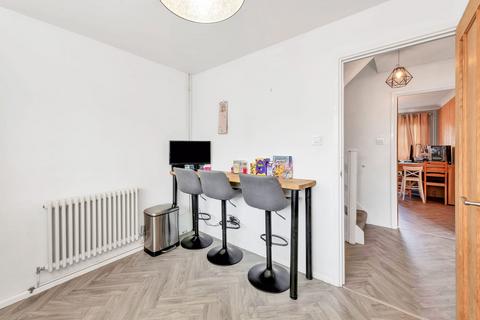3 bedroom terraced house for sale, Willmott Road, Royston SG8