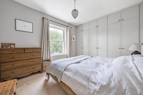 2 bedroom flat for sale, Windmill Drive, London, SW4
