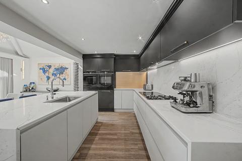 5 bedroom detached house for sale, The Avenue, Sale
