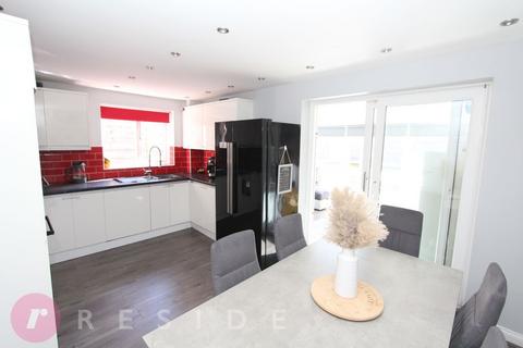 3 bedroom semi-detached house for sale, Hartford Avenue, Heywood OL10