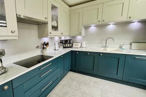 3 bedroom detached bungalow for sale, Sandown Road, Harwood