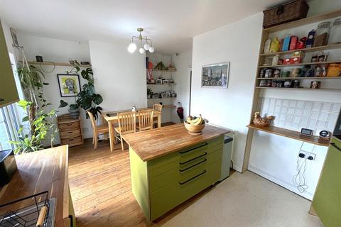 2 bedroom end of terrace house for sale, Doversley Road, Birmingham B14