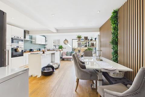 4 bedroom house for sale, Tressa Dowr Lane, Truro - Beautifully presented