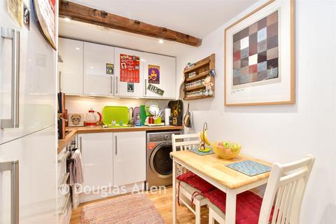1 bedroom barn conversion for sale, High Street, Ongar, Essex