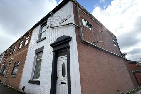 3 bedroom terraced house for sale, Carr Street, Blackburn. Lancs. BB1 7NE