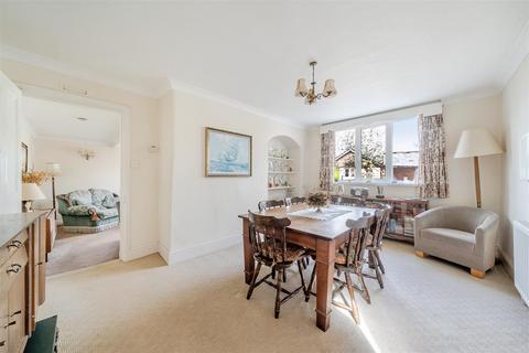 undefined, Hookway, Crediton