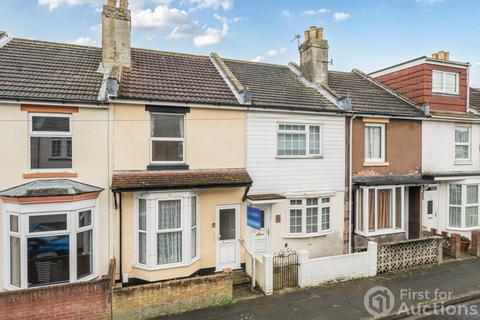 2 bedroom terraced house for sale, Freemantle Road, Gosport, Hampshire