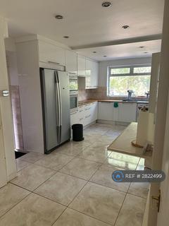 4 bedroom detached house to rent, Sandy Lane, Nottingham, NG9