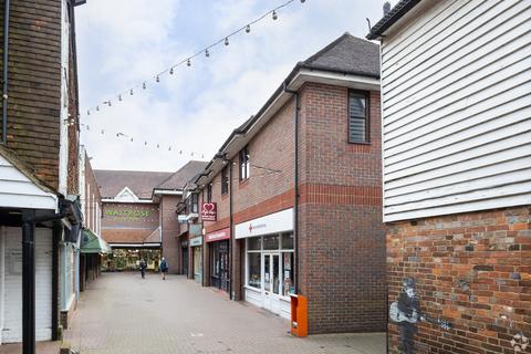 Retail property (high street) for sale, 6-8 Sayers Ln Tenterden TN30 6BW
