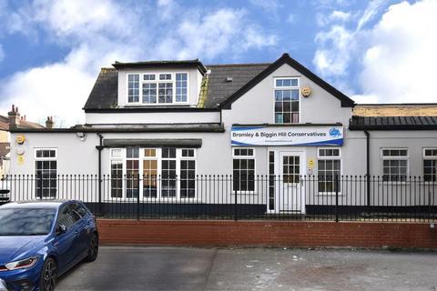 Office for sale, Queens Rd Chislehurst BR7 5AZ