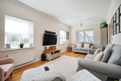 4 bedroom detached house for sale, Magnolia Close, Tutbury, Burton-on-Trent, Staffordshire, DE13