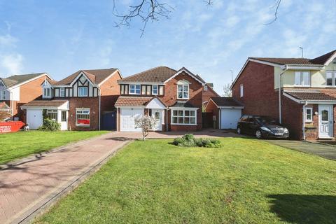 4 bedroom detached house for sale, Field Avenue, Northfield, Birmingham, West Midlands, B31