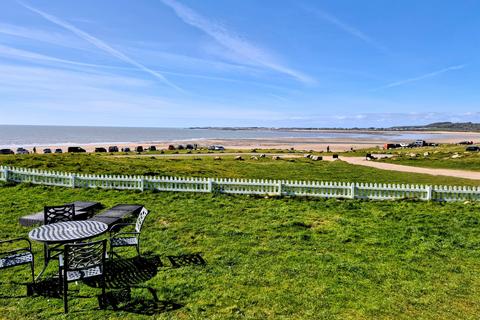 4 bedroom detached bungalow for sale, Ogmore By Sea, Vale Of Glamorgan