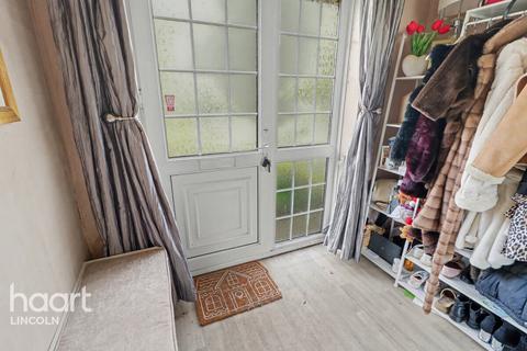 2 bedroom bungalow for sale, Neile Close, Lincoln