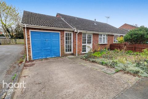2 bedroom bungalow for sale, Neile Close, Lincoln