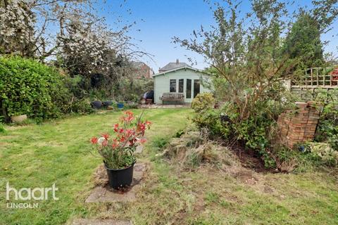 2 bedroom bungalow for sale, Neile Close, Lincoln