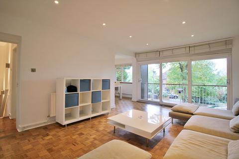 2 bedroom flat for sale, Claire Court, Woodside Avenue, London
