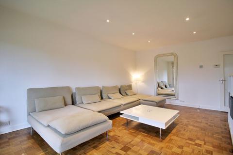 2 bedroom flat for sale, Claire Court, Woodside Avenue, London