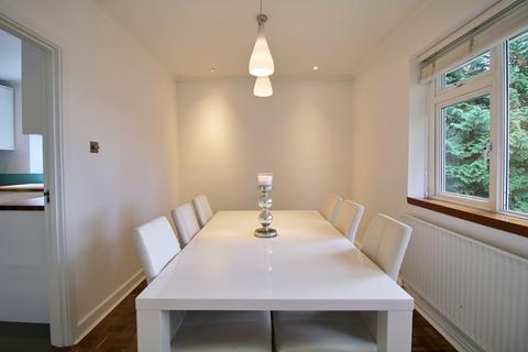 2 bedroom flat for sale, Claire Court, Woodside Avenue, London