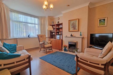 3 bedroom semi-detached house for sale, Dyas Road, Hollywood