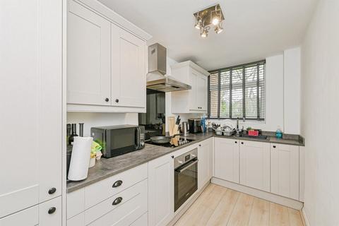 2 bedroom flat for sale, Chester Road, Erdington, Birmingham